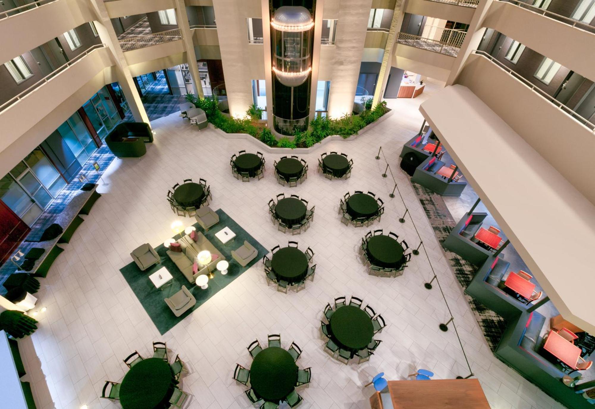 Crowne Plaza Suites Arlington, An Ihg Hotel Eksteriør bilde